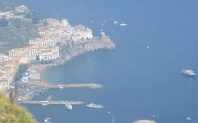 Mira Amalfi