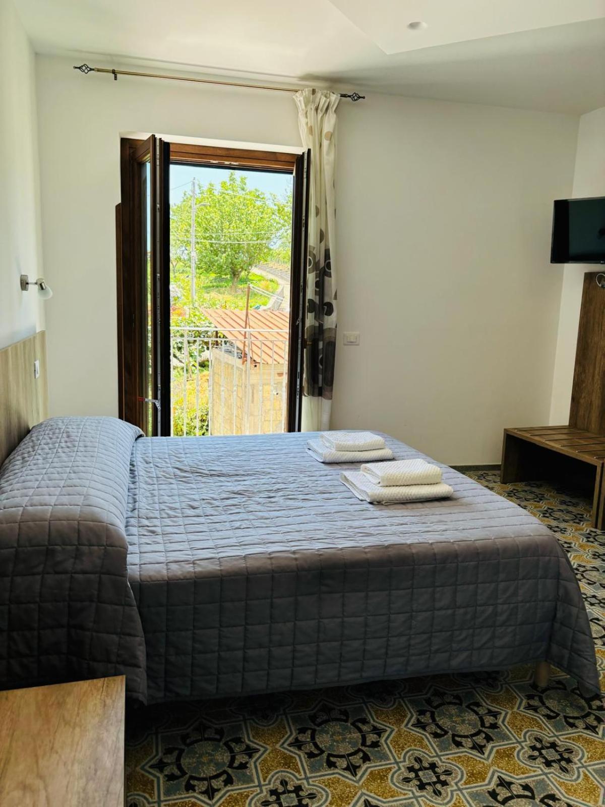 Mira Amalfi Apartment Agerola Room photo